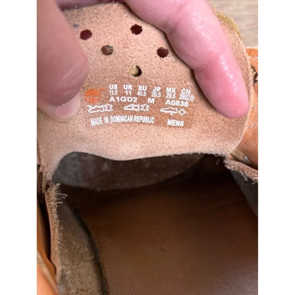 Timberland Men’s Handsewn Leather Camp Moc Boat Shoes Vibram Lug Sole 11.5